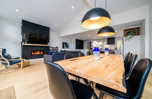 Beaupre Ski Chalet | The Echo | Golf & Spa | BBQ | TV | AC | BBQ | Fireplace