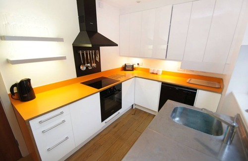 Hove Cottage | The Edge
