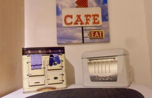 North West Apartment | The Exeter