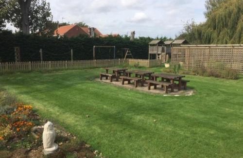 Dersingham Hotel | The Feathers
