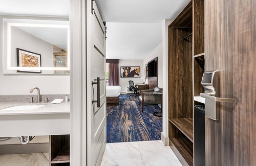Carson City Hotel | The Federal Hotel Downtown Carson City, an Ascend Collection Hotel