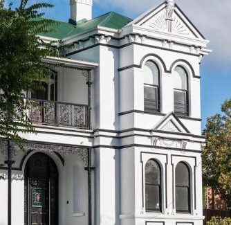 Launceston CBD Hotel | The Florance