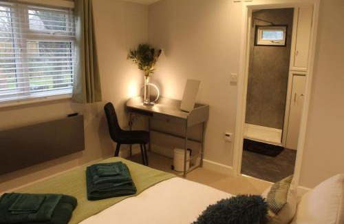 Waltham St Lawrence Apartment | The Garden Cabin