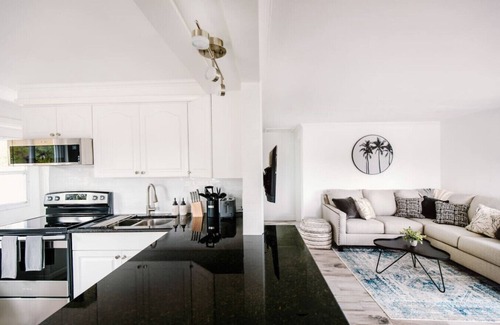 Connors House | * * The Gem * * Beach, Location, Quality & Comfort