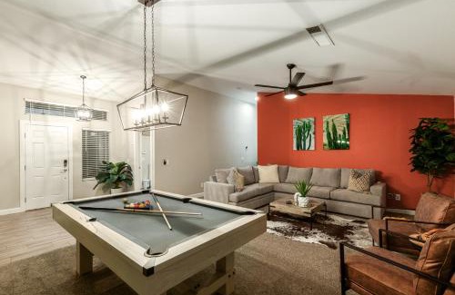 South Mountain House | The Golden Cactus Phoenix