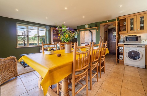 Newmarket House | The Granary, Dunstall Green