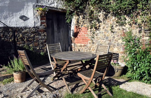 Christchurch House | 'The Granary' in glorious Devon countryside, sleeps up to 4 people