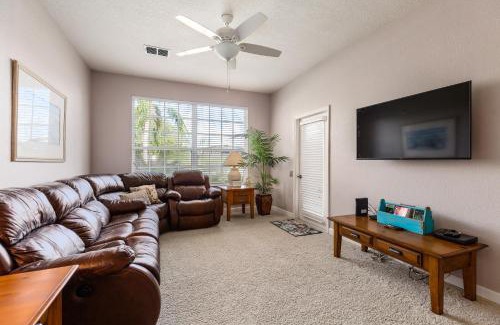 Windsor Palms Apartment | The Great Escape - A spacious 1st floor condo on Windsor Palms Resort - close to Disney