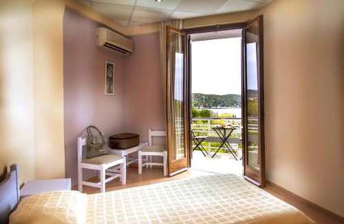 Nafplio Hotel | The Grove Seaside Hotel