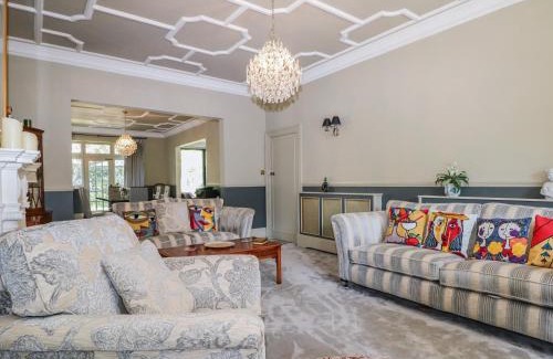 Hove House | The Hideaway