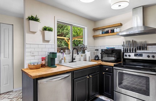 Yakima House | The Home Base