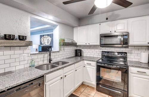 South Oklahoma City House | The House of Cards