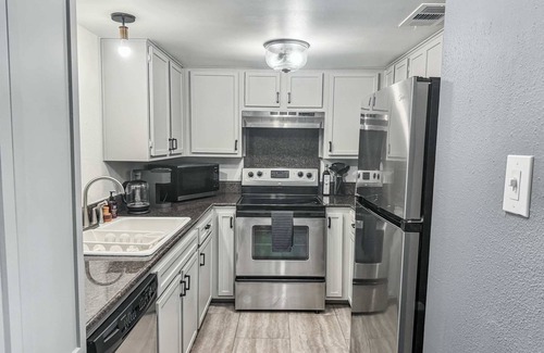Waller Creek District Apartment | The House of the Austin Blues