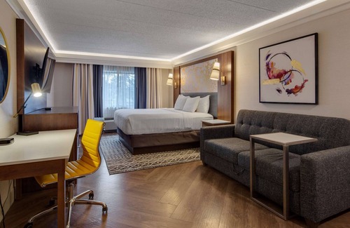 New Providence Hotel | The Hub Murray Hill, BW Premier Collection