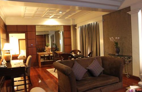Nai Mueang Hotel | The Imperial Hotel & Convention Centre Korat