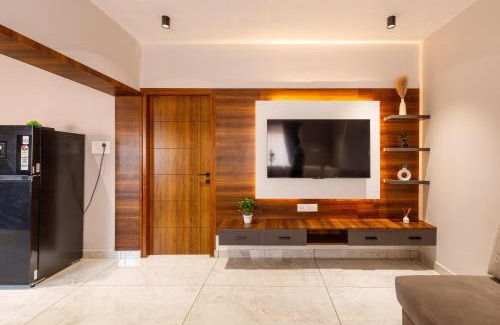 Domlur Apartment | The Indigo Arc-Nr Manipal Hospital-Indiranagar-Red Olive
