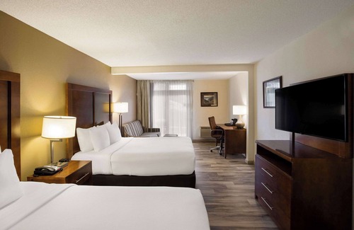 Sevierville Hotel | The Inn at Apple Valley, an Ascend Collection Hotel