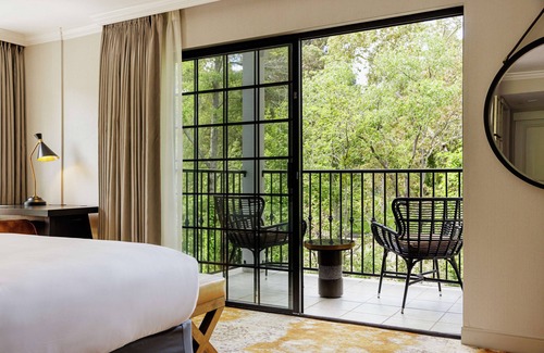 Saratoga Hotel | The Inn at Saratoga, Tapestry Collection by Hilton