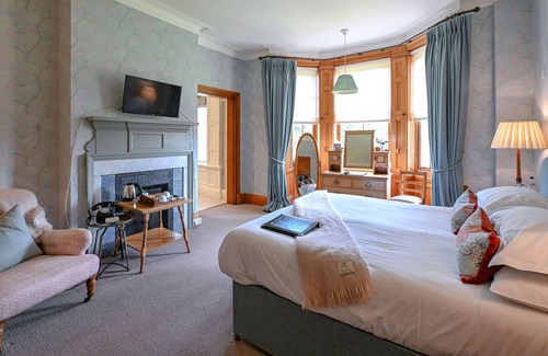 Newmarket Hotel | The Jockey Club Rooms