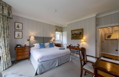 Newmarket Hotel | The Jockey Club Rooms