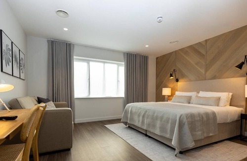 St Austell Hotel | The Kingswood