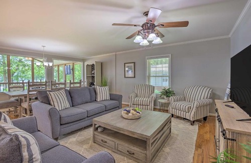 Vincent House | The Lake Escape Boat Dock, Fire Pit, Kayak!