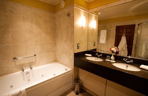 Killarney Hotel | The Lake Hotel Killarney