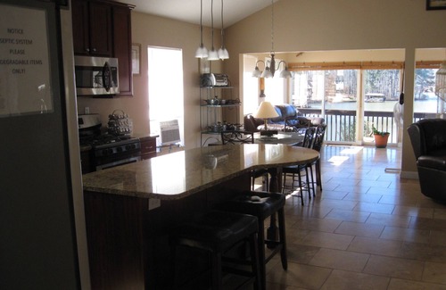 Milledgeville House | The Lake House