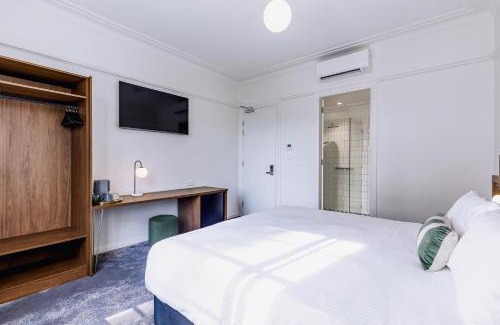 Rosebery Hotel | The Lakes Hotel, Rosebery