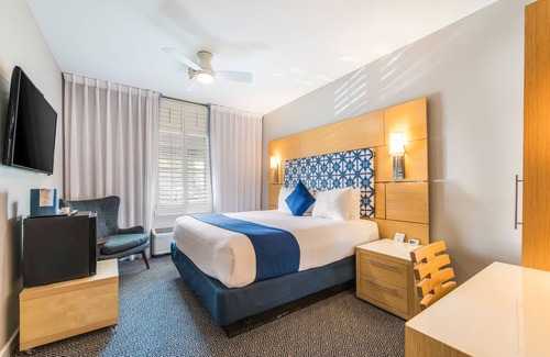 Bay Harbor Islands Hotel | The Landon Bay Harbor - Miami Beach