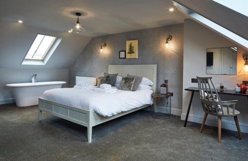 Thornham Hotel | The Lifeboat Inn