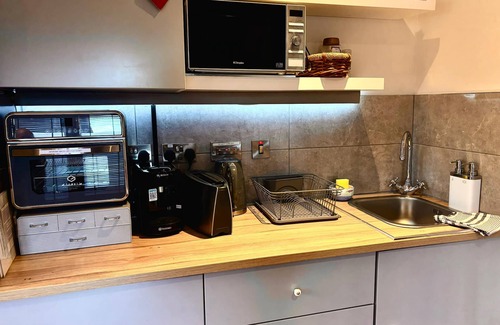 Malahide Cabin | The Lodge at Bodenlodge is located in the charming Costal Village of Malahide