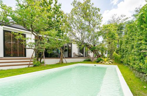 Suan Luang House | The Lodge Bangkok Poolvilla