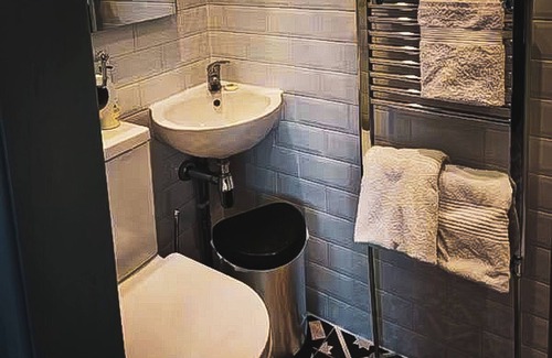 Stanwell Bed & Breakfast | The Lodge Stanwell