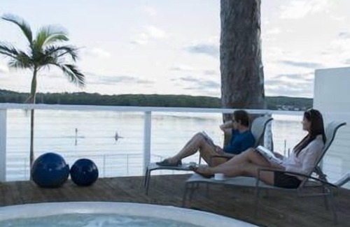 Kilaben Bay Cottage | The Loft,Lake Macquarie. 1hr from Sydney 40mins Newcastle 40mins Hunter Valley