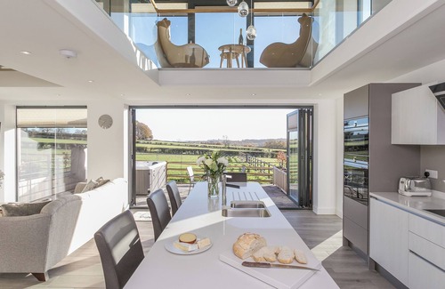 Ticknall Cottage | The Lookout - UKC3846