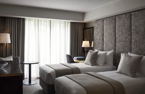 South Yarra Hotel | The Lyall