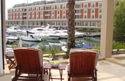 Victoria and Alfred Waterfront Condo | The Marina - V & A Waterfront