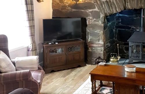 Garlieston House | The Moorings
