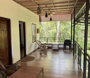 Munroe Island Apartment | The Munroe Vibes Inn