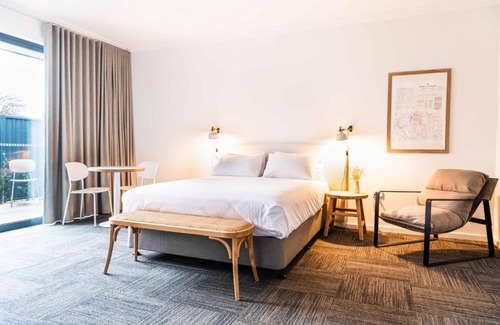 Boorowa Hotel | The Ned Ryan Motel