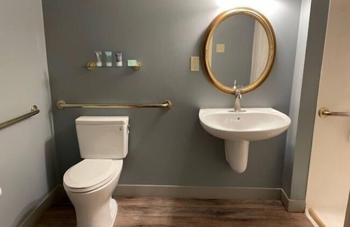 Newport Hotel | The Newport Harbor Hotel & Marina