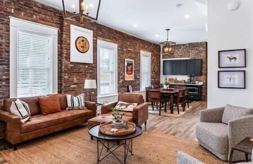 Butchertown House | The "Old Fashioned"