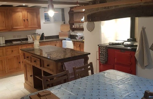 Newton Abbot House | The Old Post Office. A cosy rural gem - Dartmoor