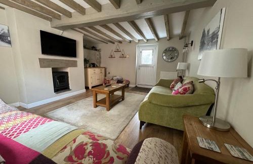 Ollerton House | The Old Shop at Savile House - Sherwood Forest
