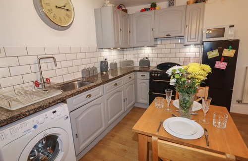 Hawarden Cottage | THE OLD SORTING OFFICE, pet friendly, with hot tub in Hawarden