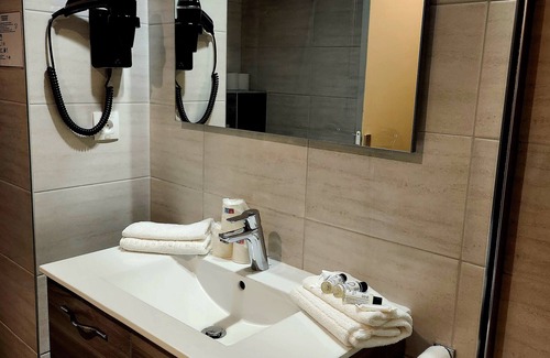 Schiltigheim Hotel | The Originals City, Hôtel Le Forum, Strasbourg Nord