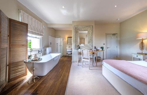 Newmarket Hotel | The Packhorse Inn