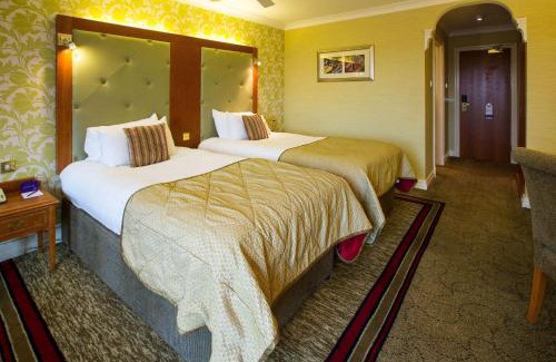 Stretton Hotel | The Park Royal Hotel & Spa
