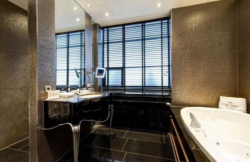 Grachtengordel-West Hotel | The Pavilions Amsterdam, The Toren